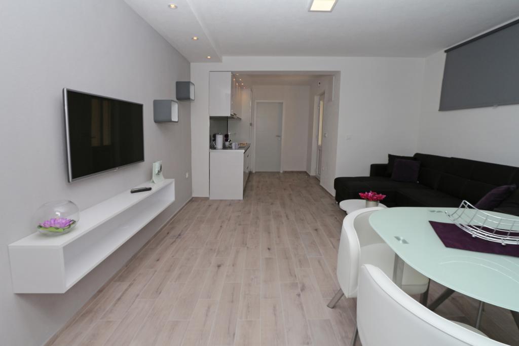 Modern Apartments Makarska Chambre photo