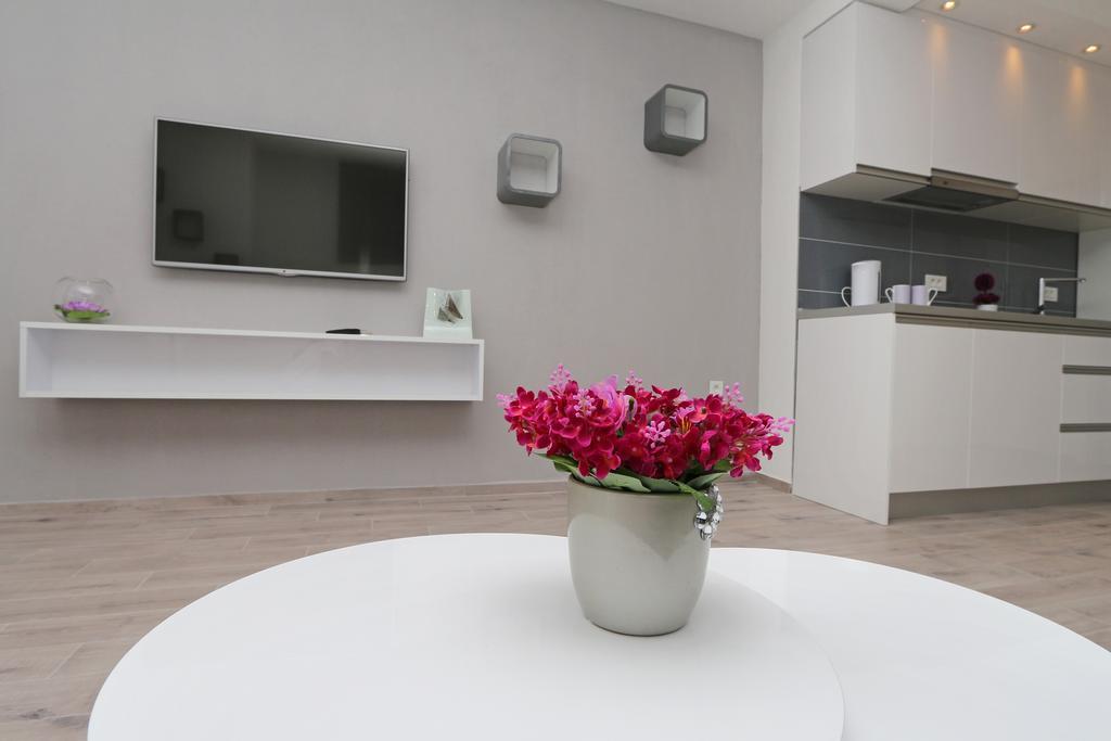 Modern Apartments Makarska Chambre photo